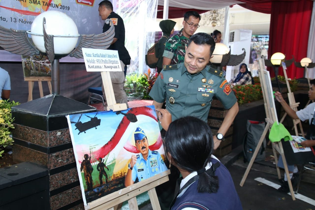 Pusjarah TNI Adakan Lomba Lukis SMA Se-Indonesia