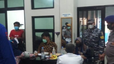 Satpolair Polres Serang Awasi Prokes saat Vaksinasi Hari Perhubungan Nasional