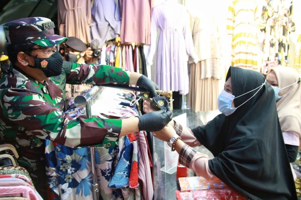 Panglima TNI Tindaklanjuti Webinar Vaksin Covid-19 untuk Indonesia Bangkit