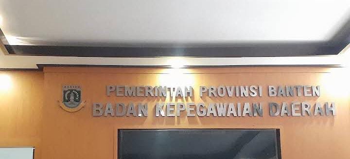 BKD Banten Bungkam, Jabatan Plt Tegang