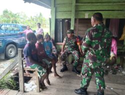 Babinsa Koramil 1710-07 Mapurujaya Ajak Anak Hormati Guru dan Sayangi Teman