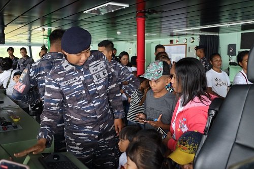 Danlantamal IX Kenalkan Alutsista TNI AL ke Anak Pra Sekolah Tanamkan Jiwa Bahari