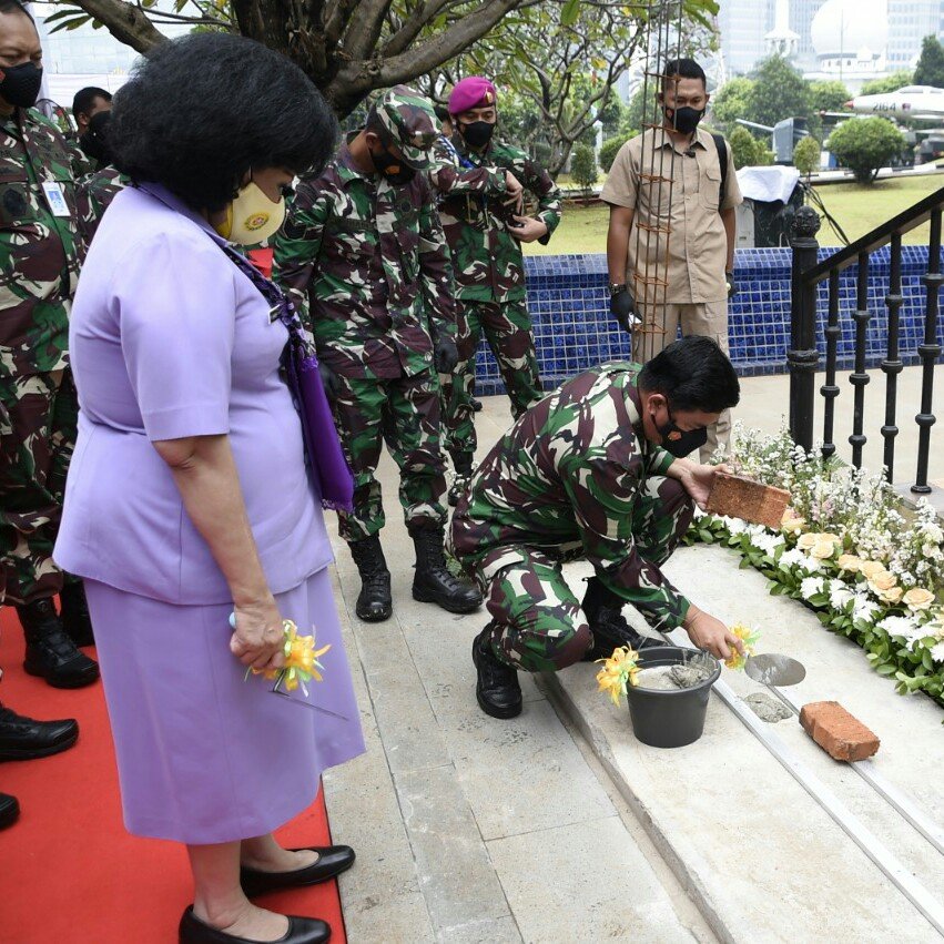 Panglima TNI Letakkan Batu Pertama Renovasi Museum Satria Mandala