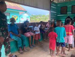 Satgas Yonif 143/TWEJ Rayakan Hari Fitri Bersama Warga Pedalaman Papua