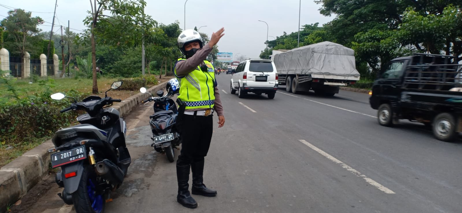 Satlantas Serang Kota Ciptakan Kamseltibcar Lewat Gatur