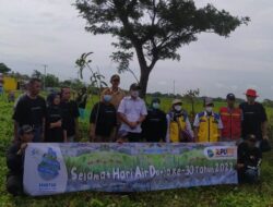 KOPISUSU Rayakan Hari Air Sedunia dengan Tanam Pohon dan Bersihkan Sungai Pontang