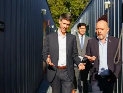 Walikota San Jose Matt Mahan temui calon gubernur Republik Steve Hilton