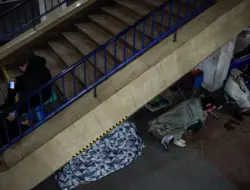 Zelensky minta AS tekan Putin soal serangan yang bikin Kiev beku