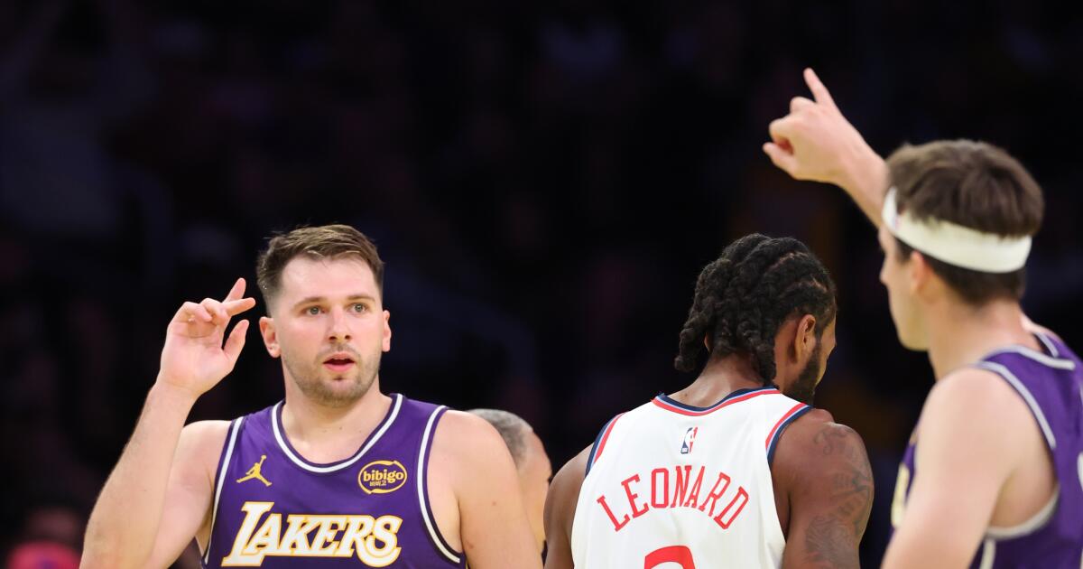 Luka Donic dari Lakers dan Austin Reaves bisa dipertikaikan untuk pertandingan hari Jumat.