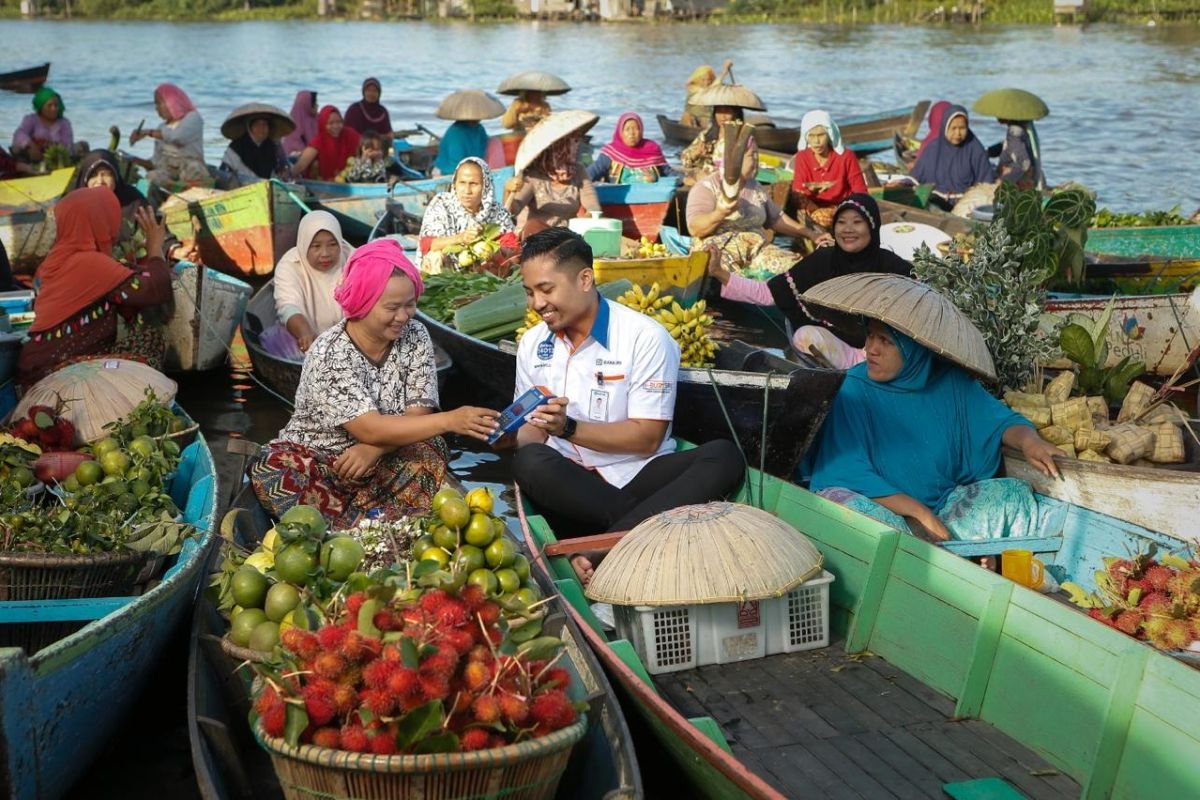 BRI: KUR dari 3.8 juta orang berutang akan mencapai 178.08 T IDR pada tahun 2025.