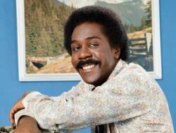 Menurut laporan, aktor asal Inggris, Freddie DeMond Wilson, meninggal pada usia 79 tahun.