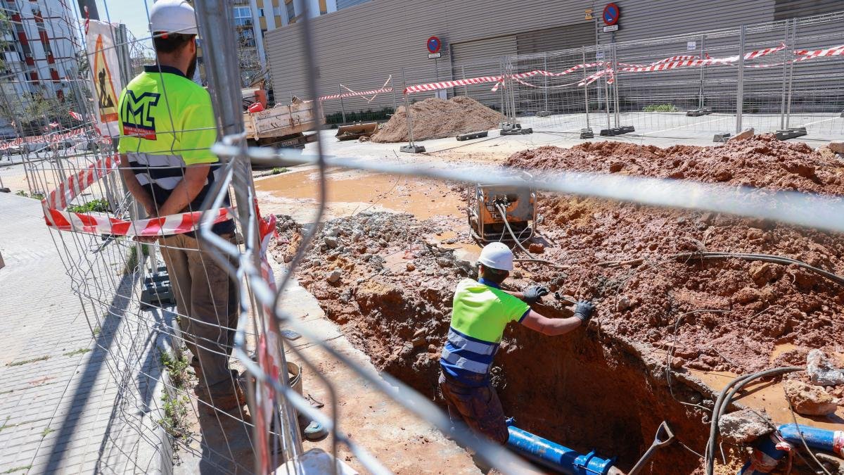 Perekonomian Indonesia akan tumbuh 2,8% pada tahun 2025 karena dorongan konsumsi dan investasi.