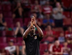 Odion Ighalo membuat sang pembawa acara MUTV histeris karena menjadi legenda di Manchester United