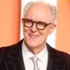 Meskipun Rolen memiliki pandangan yang berubah-ubah yang ironis, John Lithgow tetap membela peran Harry Potter.