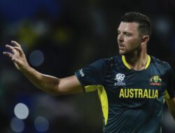 Josh Hazlewood tidak akan bergabung dengan tim Australia untuk Piala Dunia T20 sebelumnya: pilih Dodemide
