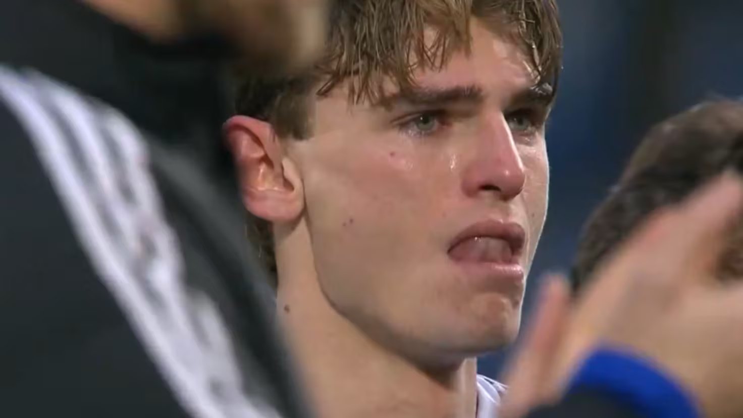 Semua ini dilakukan oleh Nico Paz di AS.com.