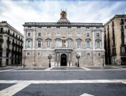 Pemerintah membeli rumah lain dari InmoCaixa untuk keperluan ekonomi