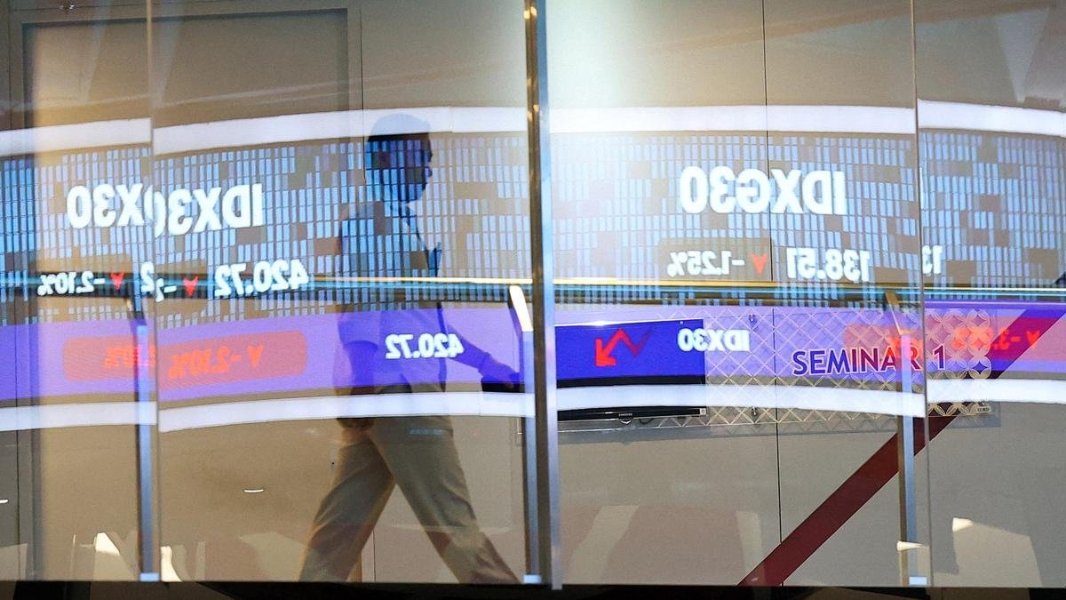 Setelah penurunan anggaran, pasar saham mengalami penurunan lebih dari 1% karena harga pembelian.