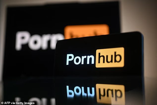 Pornhub akan membatasi pengguna Inggris untuk menonton film TDAY untuk melindungi anak-anak di bawah umur
