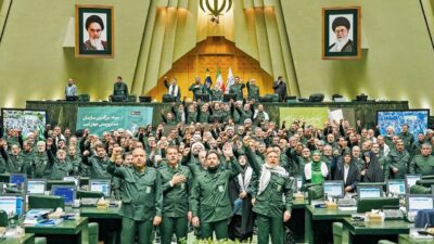 Trump mengancam Iran akan melakukan aksi militer, memperingatkan perang di wilayahnya