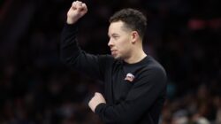 Mike Johnson dari Spurs akan memimpin All-Star Game