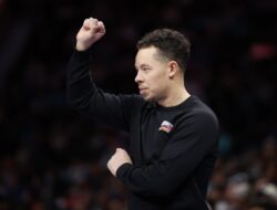 Mike Johnson dari Spurs akan memimpin All-Star Game