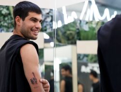 Apakah Carlos Alcaláz akan menggambar tato setelah memenangkan Open Australia?