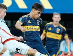 Mouth melawan Newells di Apertura 2026