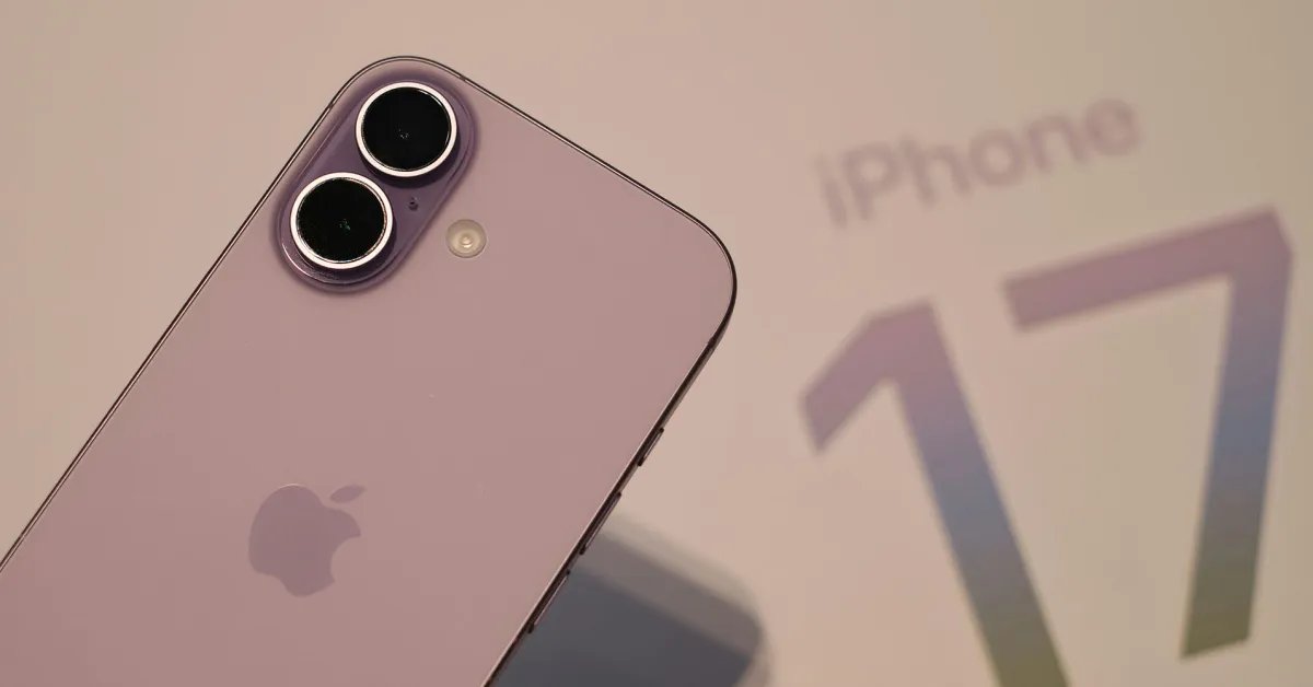 Apple memimpin dalam daftar ponsel pintar terlaris; iPhone 17 dikunci