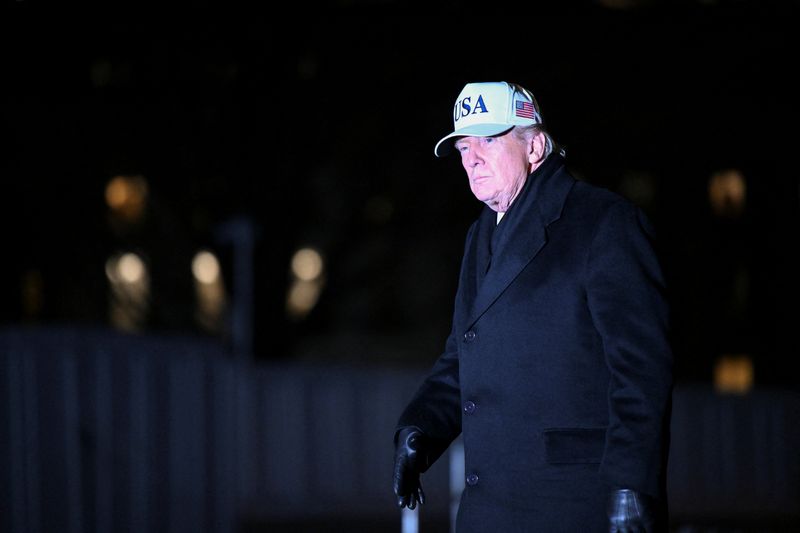 Puluhan pemimpin agama ditangkap di Washington untuk memprotes kebijakan imigrasi Trump