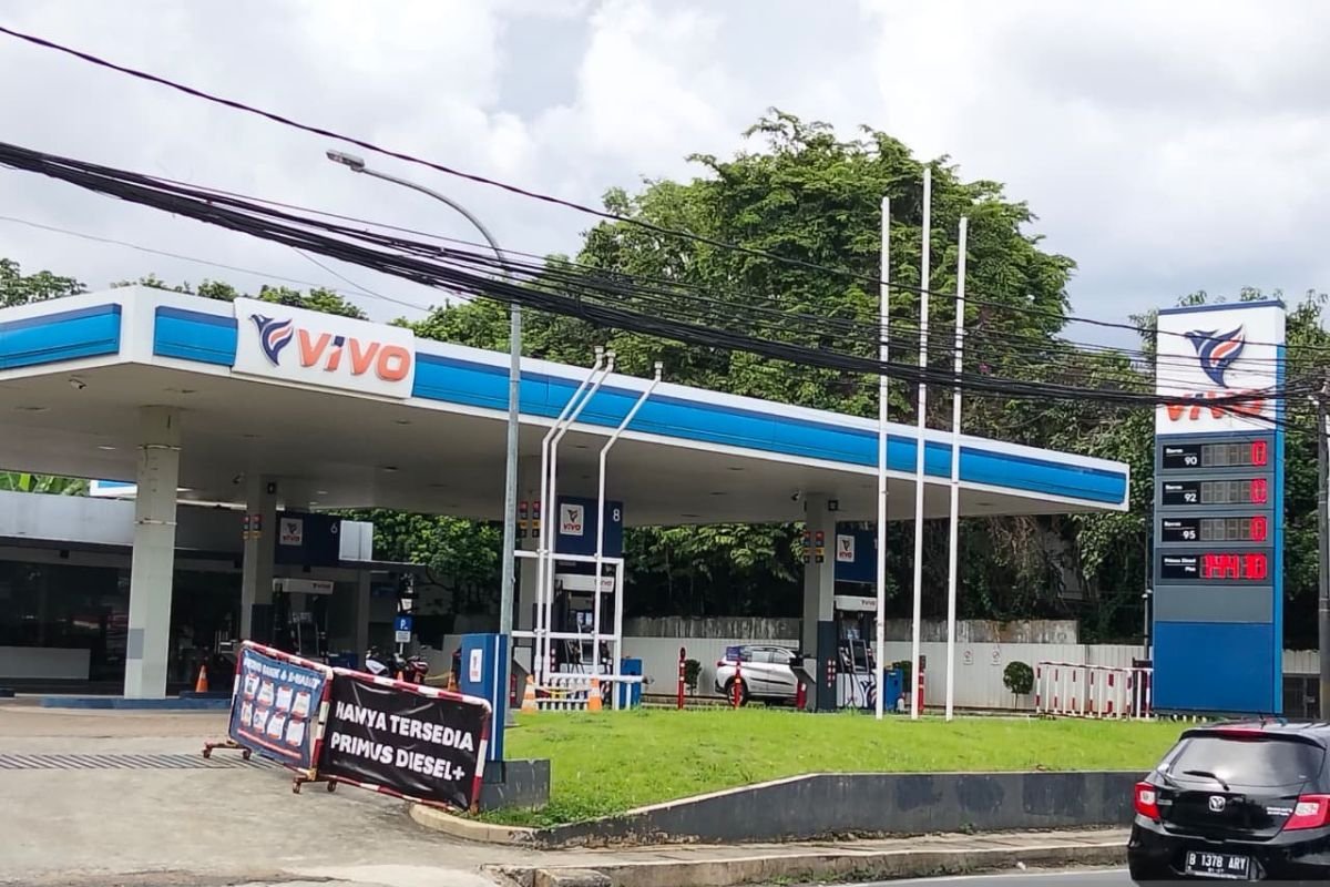 Revo 95 telah mengisi ulang, dan stasiun bensin Vivo mulai menurunkan harga mulai Februari