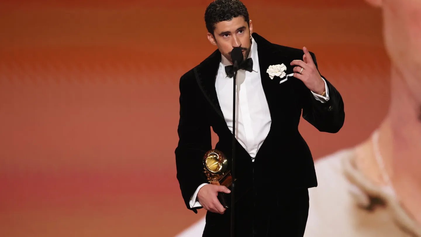 Film ini menceritakan tentang seorang gadis yang bernama "Baby" yang memenangkan Grammy 2026 untuk akting terbaik tahun ini.