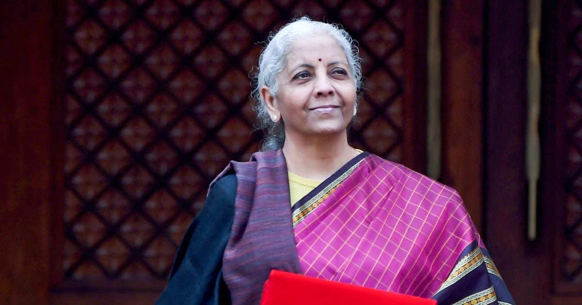 Nirmala Sitharaman terus membuka sembilan sekolah dasar, menciptakan sejarah