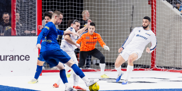 Persela meraih kemenangan di babak penyisihan