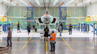 Meskipun ketegangan perdagangan kembali meningkat, militer Kanada akan tetap pergi ke AS untuk menghadiri upacara F-35