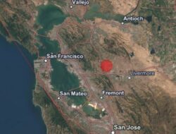 Setelah beberapa minggu keheningan, gempa mengguncang kota California saat bencana gempa bumi semakin dekat.