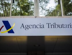 Kementerian Keuangan sedang menyelidiki apakah 47 juta data peminjam pajak telah dicuri karena serangan kedua