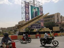 Rudal, pesawat proxy, dan perang ekonomi: Bagaimana Iran akan bereaksi jika Presiden AS, Donald Trump, meluncurkan serangan militer
