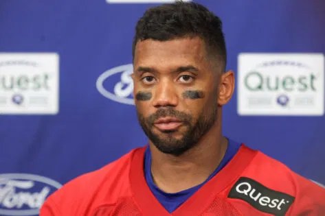 Russell Wilson memecahkan keheningan Jeffrey Einstein, sebuah keputusan yang bijaksana terhadap Seahawks.