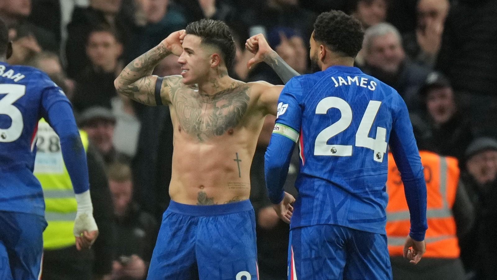 Saat Rosenia mencapai puncak status Chelsea dalam pergeseran yang luar biasa melawan West Ham United, Garnajo tampil menakutkan.