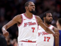 Bagaimana menonton Rockets vs Hawks: live streaming NBA, saluran TV