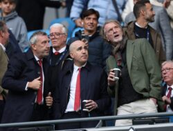 Pemain asal Inggris ini yang sudah berusia sekitar 20 tahun, yang saat ini masih berusia sekitar 15 tahun, akan menjadi pemain yang sangat kuatir saat pemain yang disewa Manchester United ini berakhir 100% karena cedera.