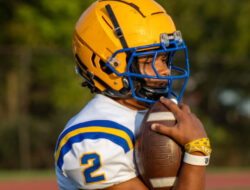 RB Armand Hill 4 bintang mundur dari West Virginia