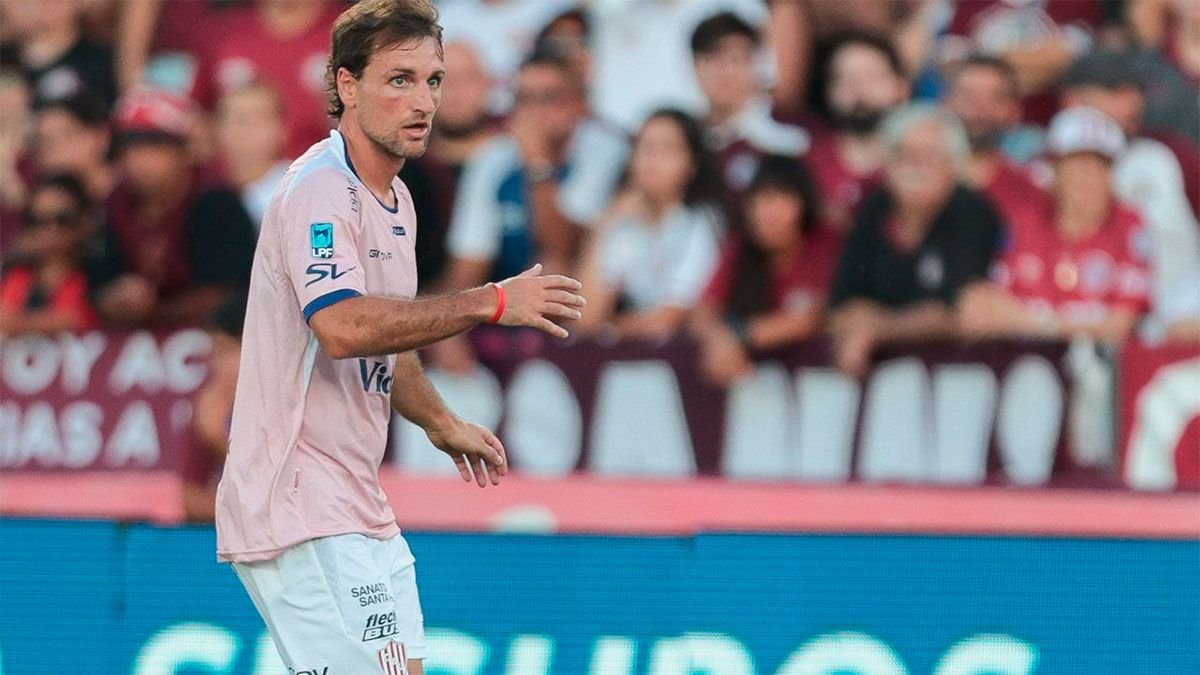 United bertanding melawan tim olahraga Doosa untuk meraih kemenangan pertama