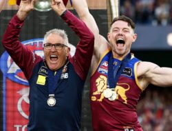 Pelatih Lions, Chris Fagan, mengatakan Lachie Neale sedang “berurusan dengan pernikahan yang hancur” di tengah-tengah pra-musim terbaik dalam beberapa tahun.