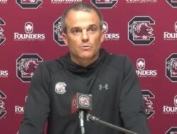 Sean Beamer bergabung dengan tim khusus utama pada 2026 setelah tiba-tiba pindah ke pintu pertemuan.