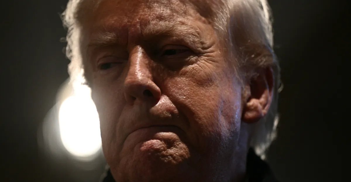 Trump membuat ICE-nya menjadi hal utama