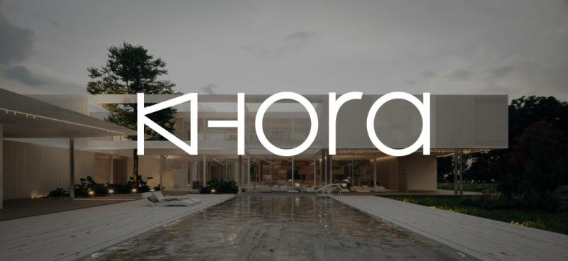 Puisi tentang kehidupan kontemporer di Florida Selatan