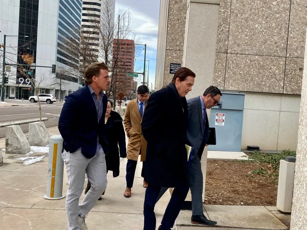 Brian Watson menuduh Amazon dalam sidang penipuan SEC