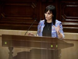 Meloni /// Politik, bisnis dan sepak bola di lereng gunung Tibeda